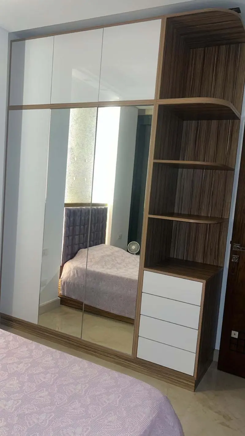 Custom bedroom wardrobe and joinery by Yamout