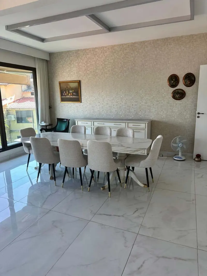 Custom dining room set by Yamout